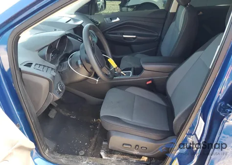 2018 Ford Escape Se из США, поврежденный, VIN 1FMCU9GD8JUC25299